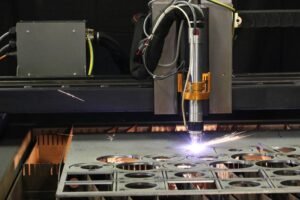 Plasma cutter